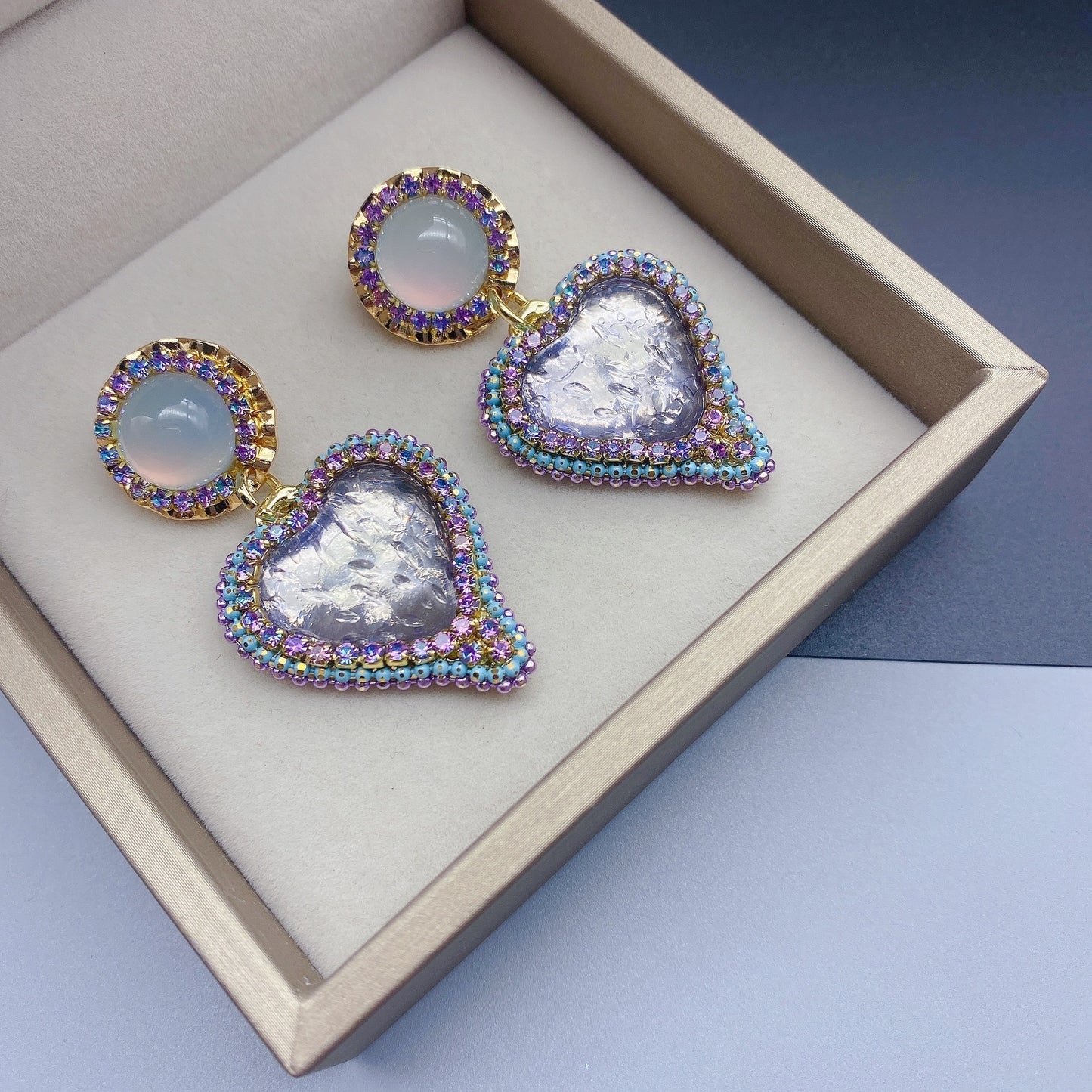 White Agate Romance Heart Earrings