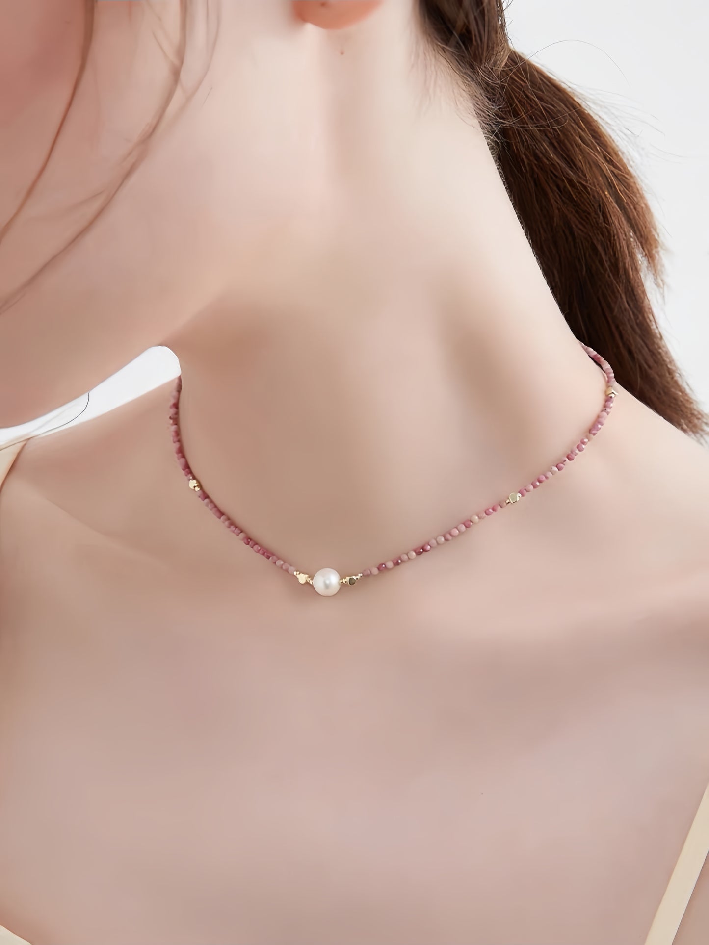 "Rhodon Luster" 8mm Pearl Collarbone Necklace